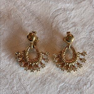 Nini Ricci Women's Clip Earrings